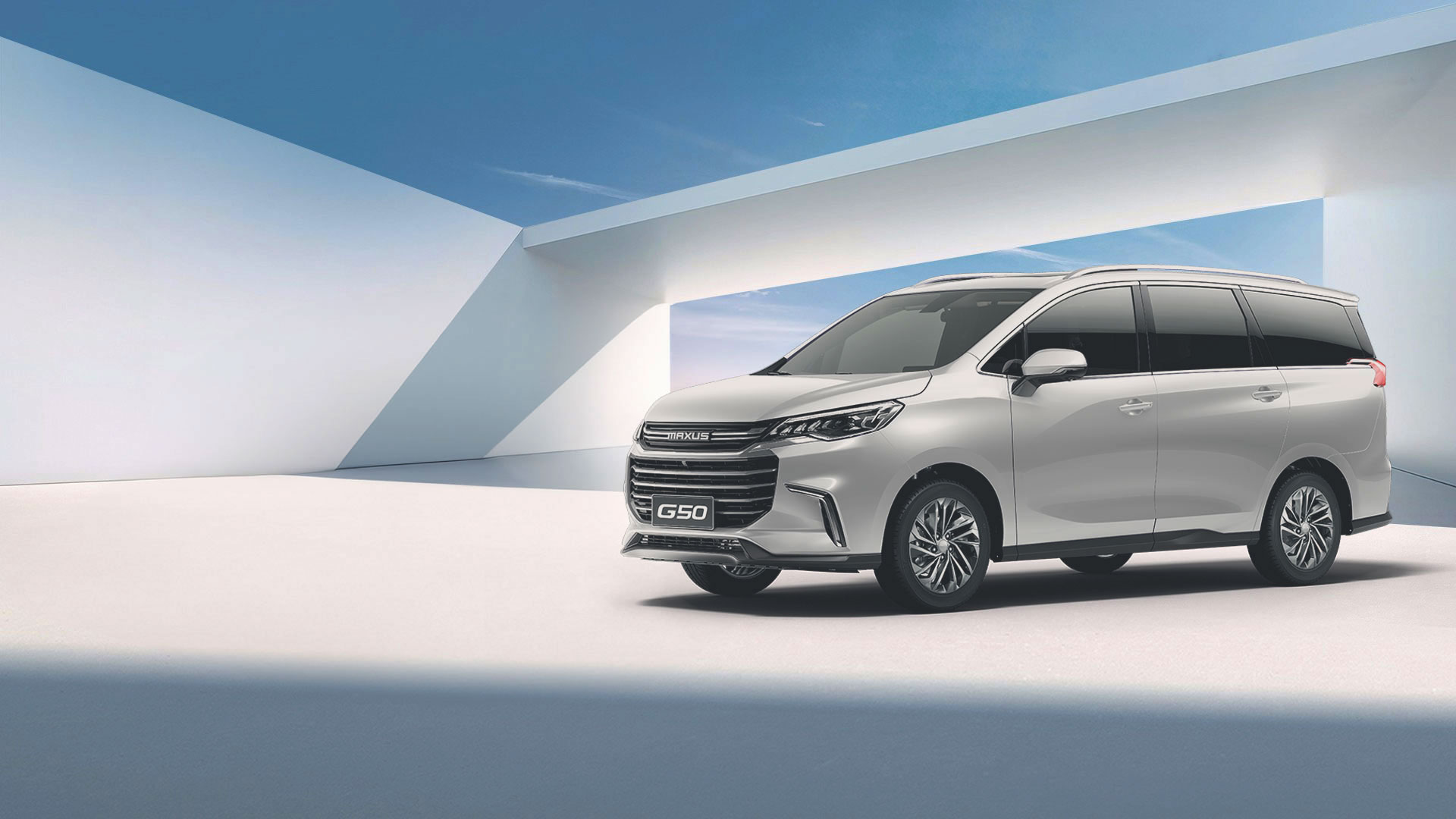 Maxus G50 Multi Passenger Van IMG_003 - ماكسيوس G50 شاحنة متعددة الركاب IMG_007 - شاحنة ماكسيوس G50 متعددة الاستخدامات IMG_007